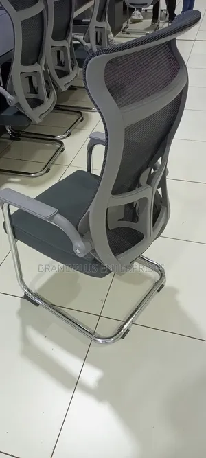Mesh Executive Visitors Seat