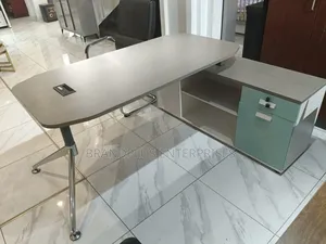 1600mm Unique Office Executive Desk