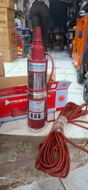 Solar Submersible Screw Waterpump 70m 72v Copper