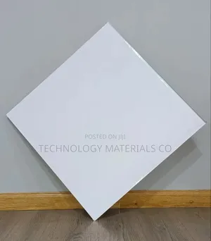 High Moisture Resistant Daspros Gypsum Ceiling Tile (Plain)