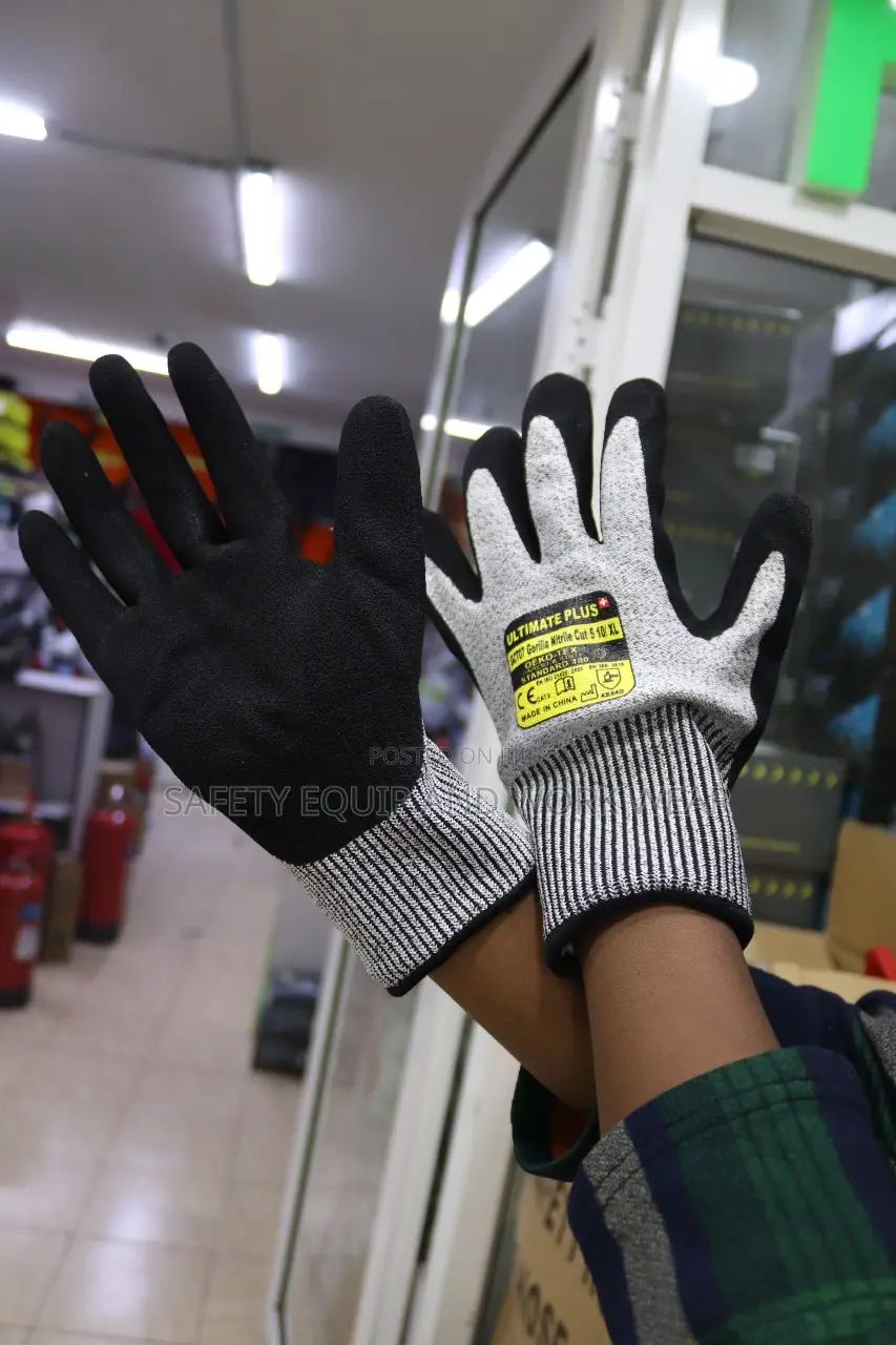Ultimate Plus Cut Resistant Gloves