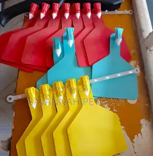 Highly Visible Long-Lasting TPU Cattle Ear Tags Zed Zee Tags