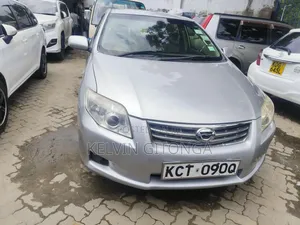 Toyota Axio 2012 Silver