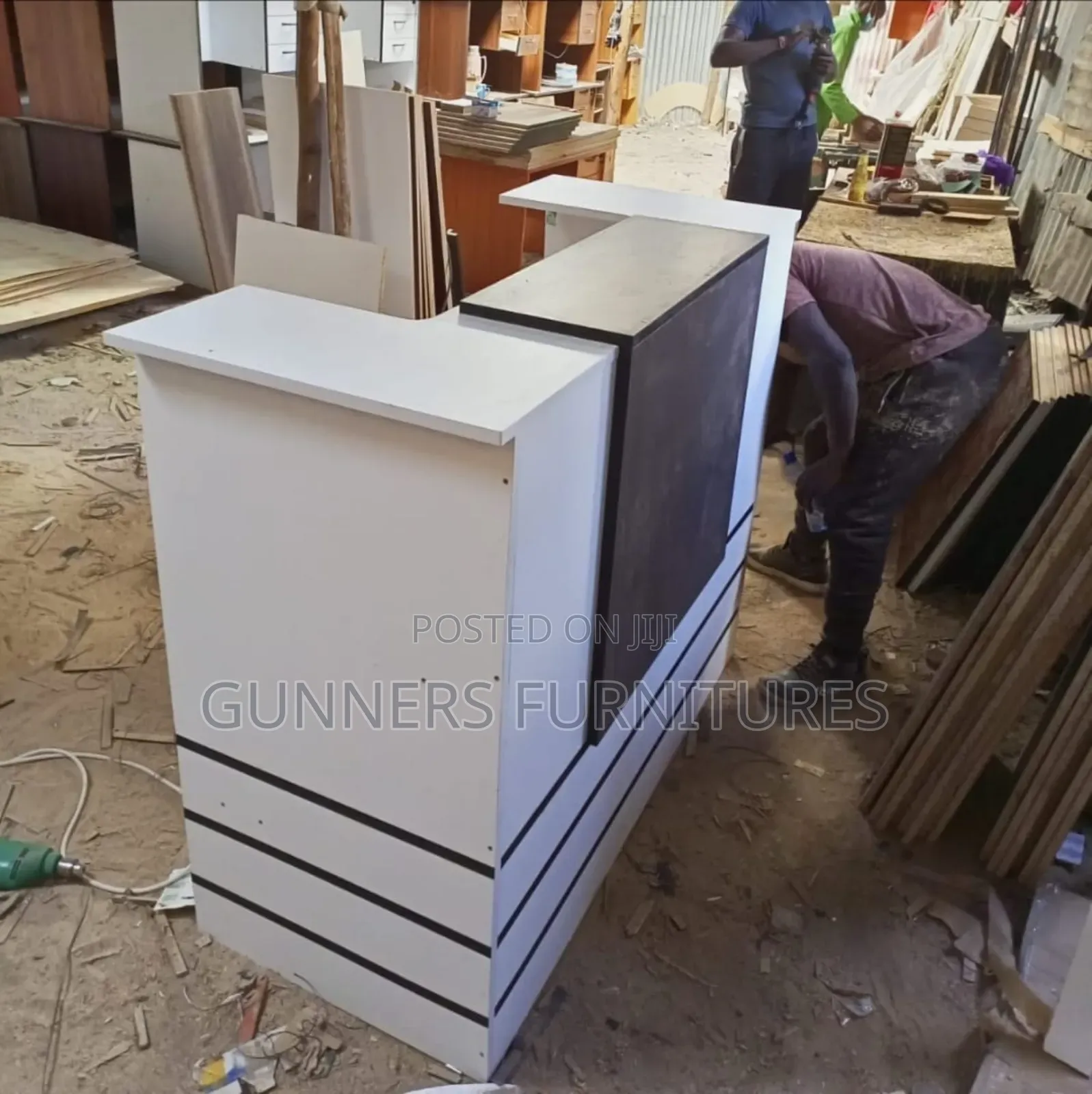 1.4m Reception Desk