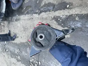 Honda Step Wagon Engine Mountine