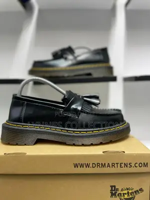 Dr Martens Double Sole Low Cut