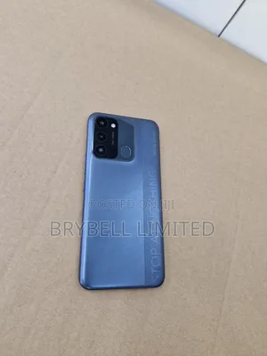 Tecno Spark 8C 64 GB Blue
