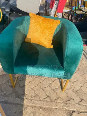 Green Manicure Chairs With Pillow