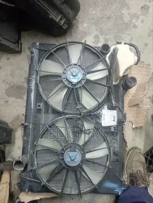 Toyota Crown Radiator