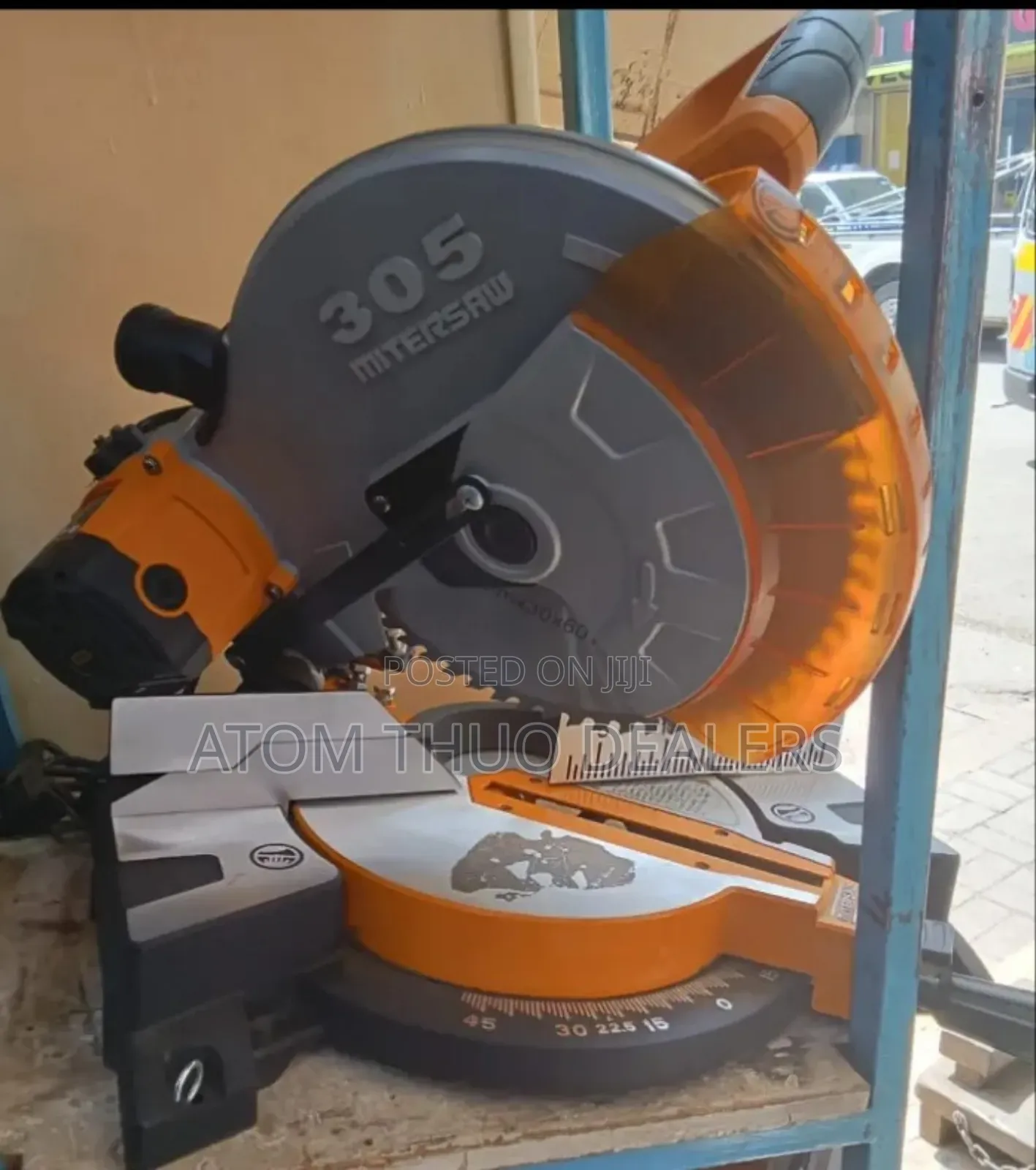 Dera Electric Mitresaw 305
