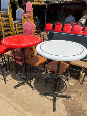 White and Red High Restaurants and Bar Table