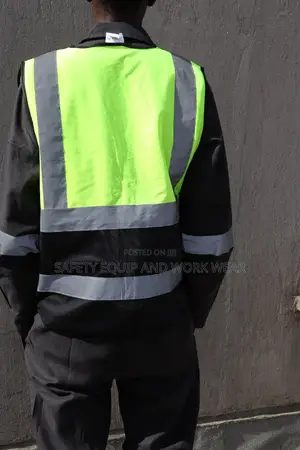 Two Colored Reflective Vest For Builders