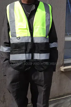Two Colored Reflective Vest For Builders