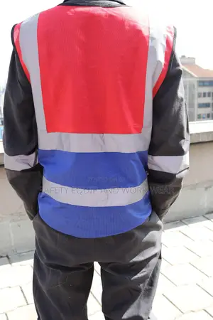 Class 2 Executive Vest With A Staff ID Pocket.(Two Colored)