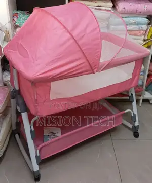 Co-Sleeper Bassinets 