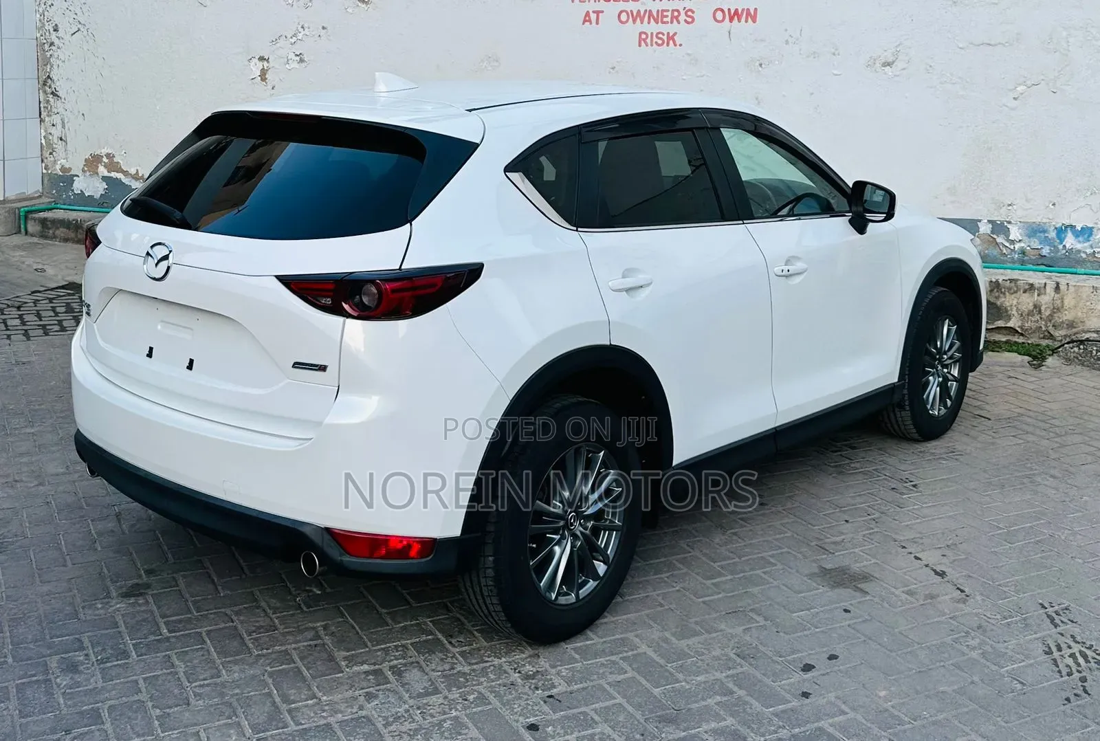 Mazda CX-5 2018 Off white