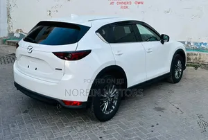 Mazda CX-5 2018 Off white