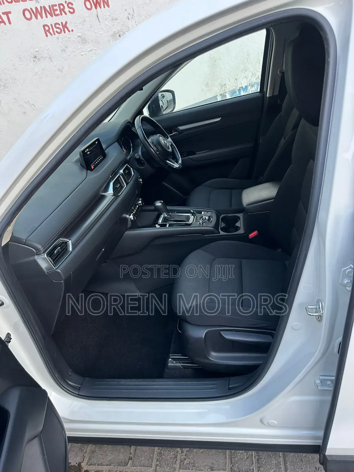 Mazda CX-5 2018 Off white