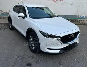 Mazda CX-5 2018 Off white