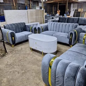7 Seater Sofa 3-2-2