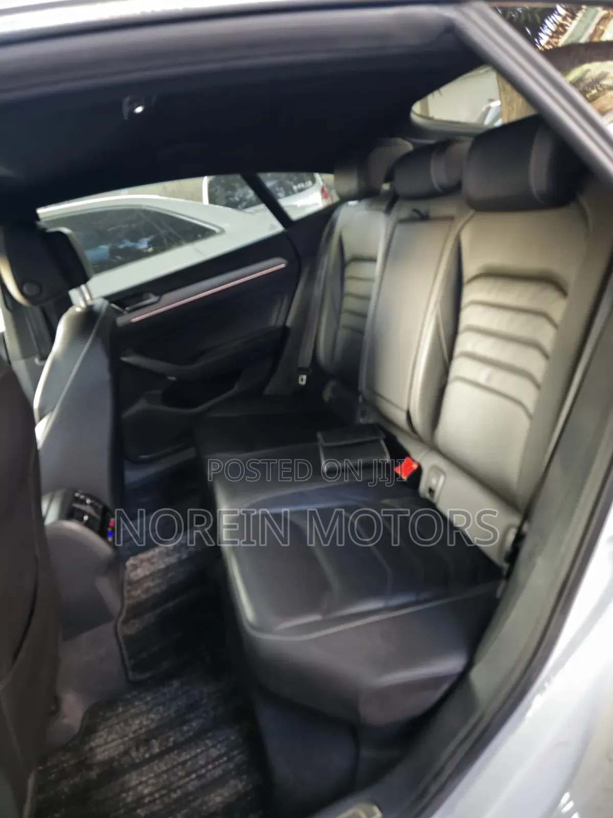 Volkswagen Arteon 2019 Off white