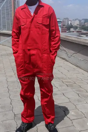 Safety Coverall for Manual Work