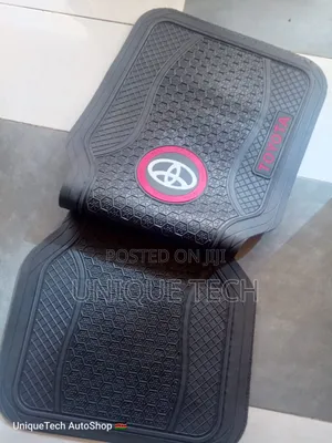 Toyota Rubber Car Mats – Universal All-Weather Set for Cars