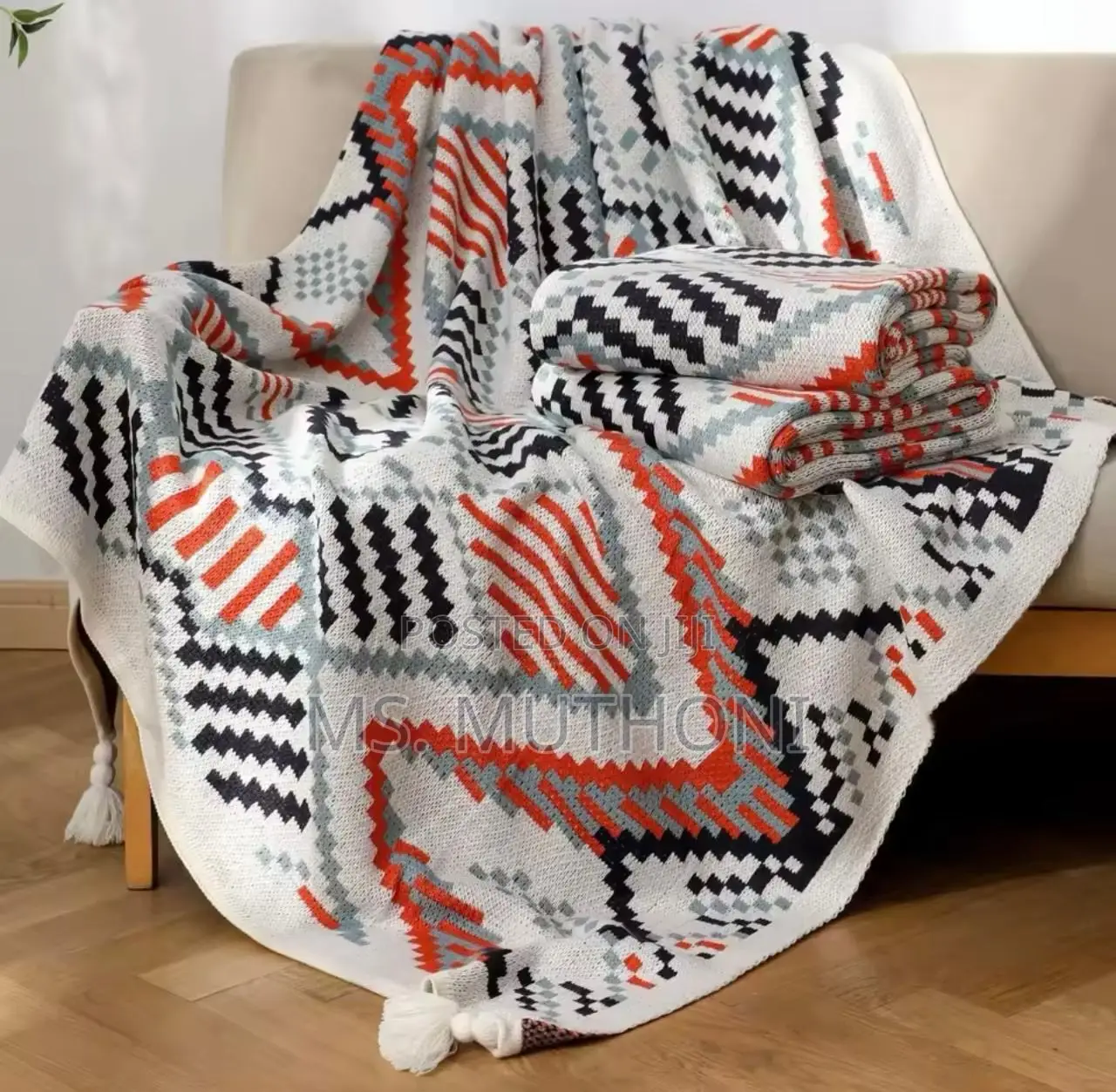 Quality Modern Throw Blanket - Knitted