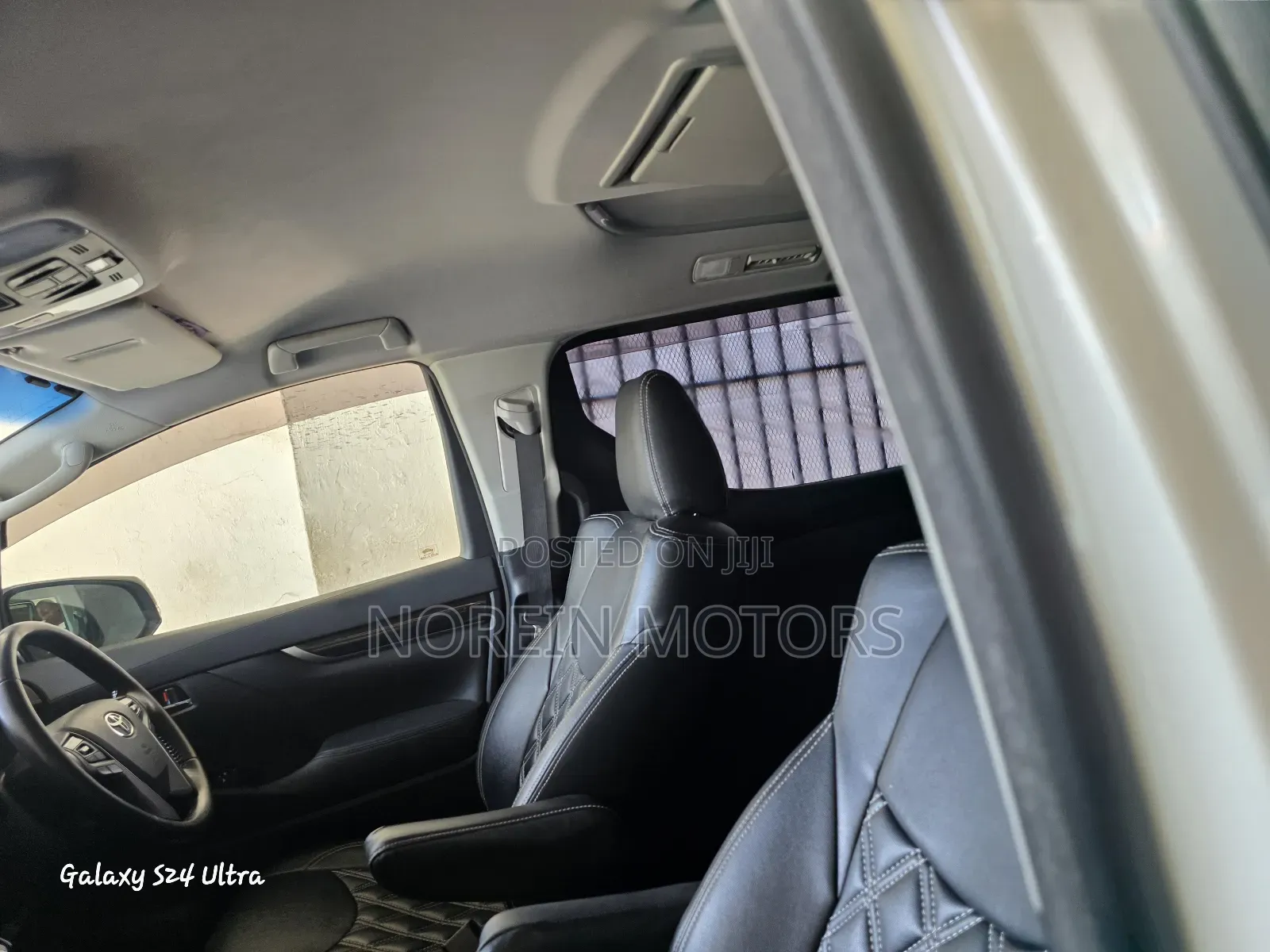 Toyota Alphard 2018 White