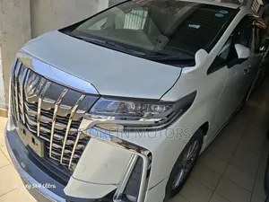 Toyota Alphard 2018 White