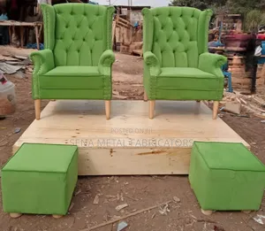 Salon Velvet King-size Chairs And Pouffes