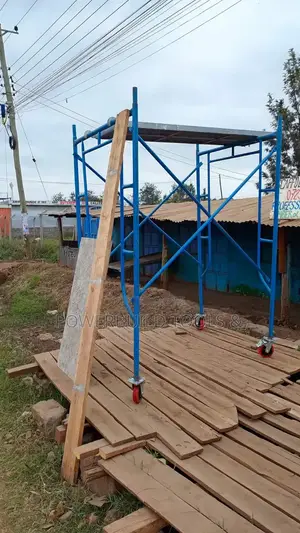 Heavy Scaffolding Set