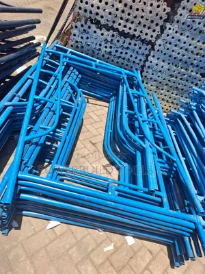 Heavy Scaffolding Set
