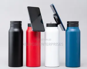 Thermal Water Bottle With Magnetic Phone Mount.