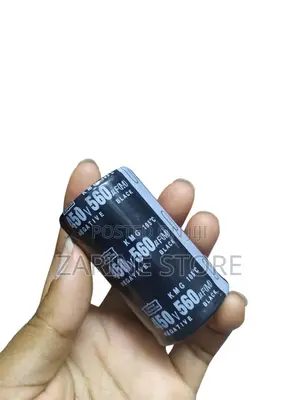450v 560uf Black Capacitor