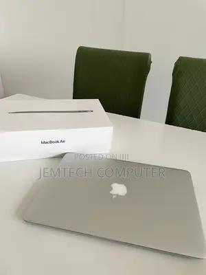 New Laptop Apple MacBook Air 2020 M1 8GB Apple M1 SSD 256GB