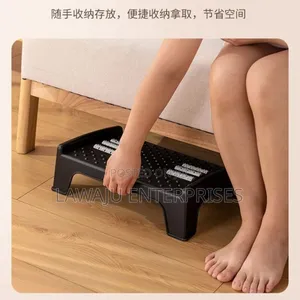 Small Nonskid Foot Rest