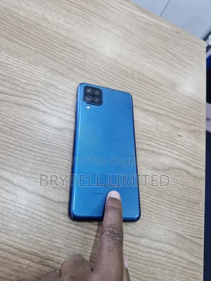 Samsung Galaxy A12 64 GB Blue
