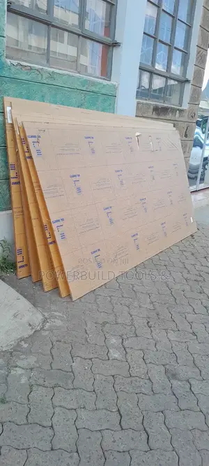 Clear Perspex Sheet /Partition Glass