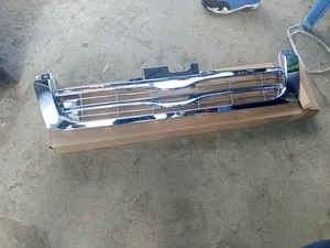 Front Chrome Grill Toyota Hiace 2005 Old Model
