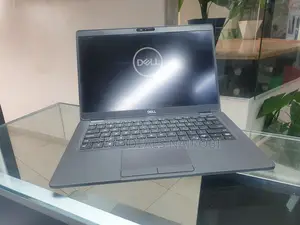Laptop Dell Latitude 5300 8GB Intel Core I5 SSD 256GB