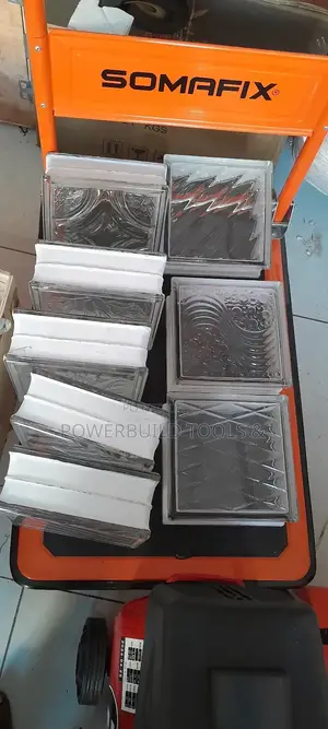 Clear Glass Blocks (190×190×80mm)