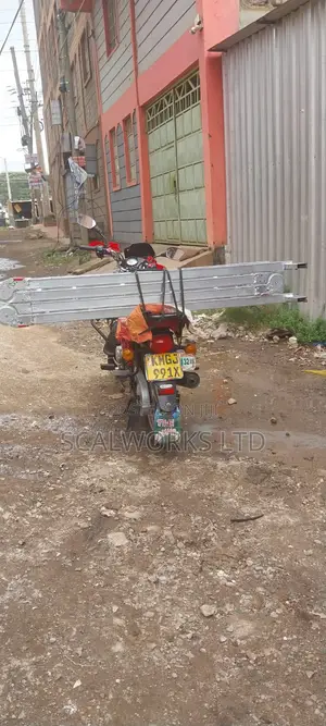 Foldable Ladder Hire