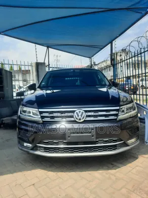 Volkswagen Tiguan 2.0T SE FWD 2018 Black
