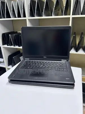 Laptop Dell Latitude 7450 4GB Intel Core I5 HDD 500GB