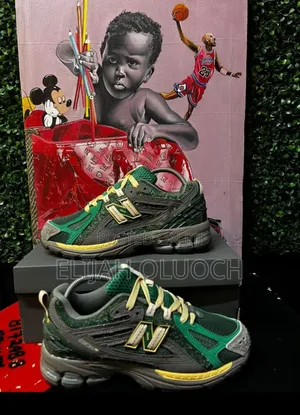 New Balance 1906R