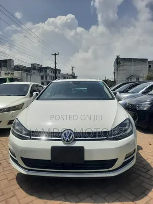 Volkswagen Golf Variant 2018 White