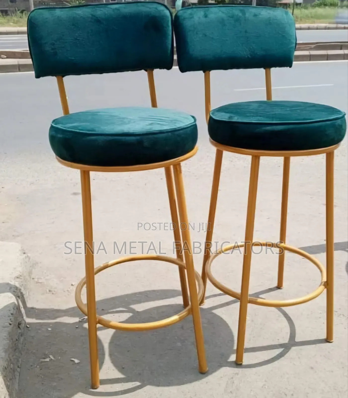 Kitchen Counter or Bar Stools