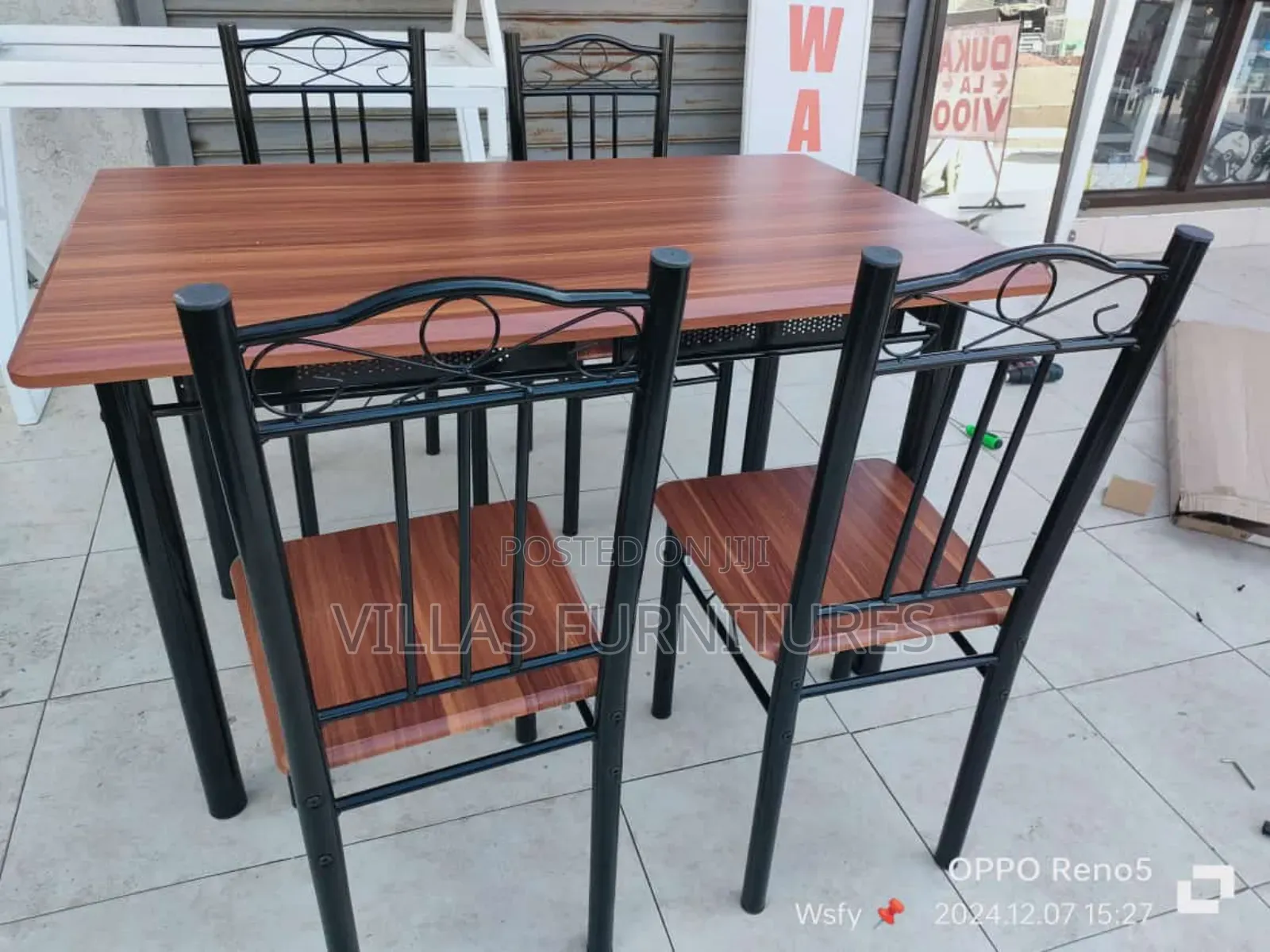 4 Seater Wooden Dining Table