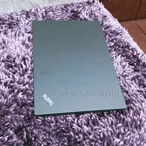 Laptop Lenovo Thinkpad T490s 8GB Intel Core I5 SSD 512GB